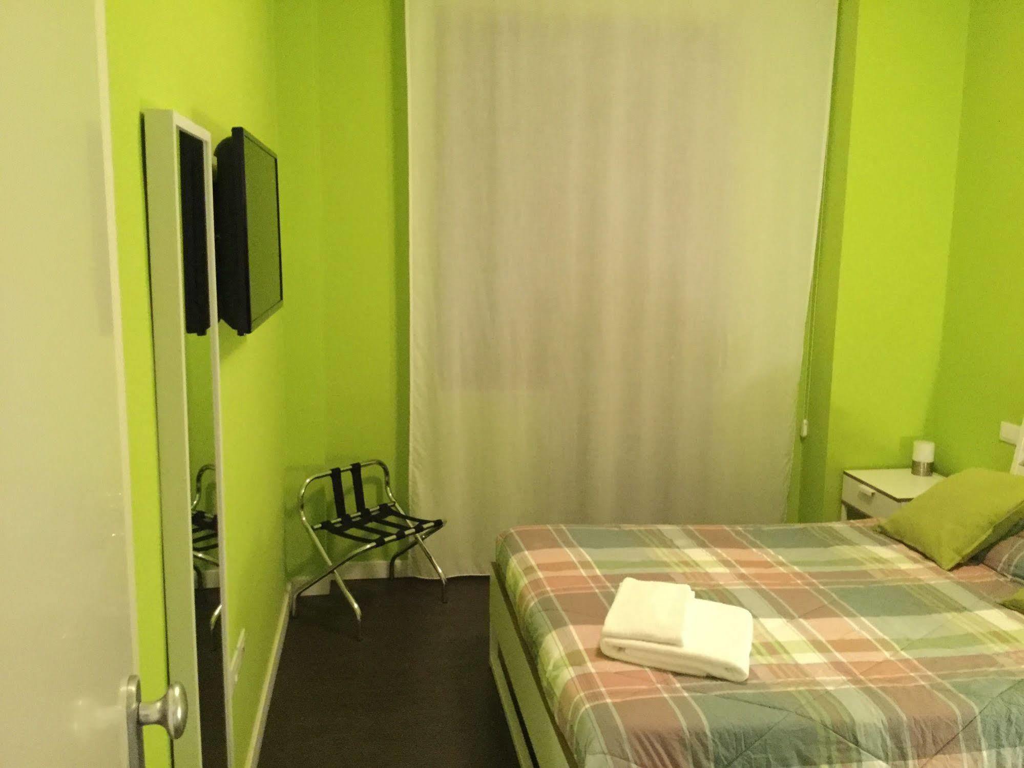 Domus Corso Umberto 18 B&B Pescara Luaran gambar